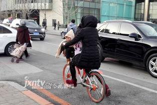 户外骑行车成人女人视频,畅游绿野，释放活力